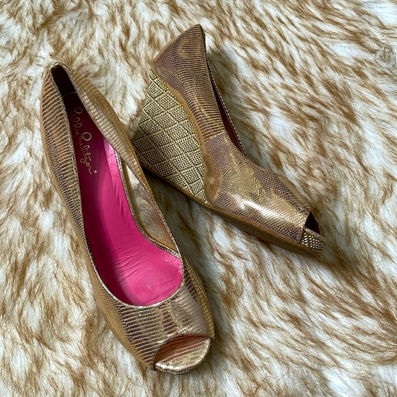 Lilly Pulitzer metallic leather peeptoe wedge - Picture 1 of 8